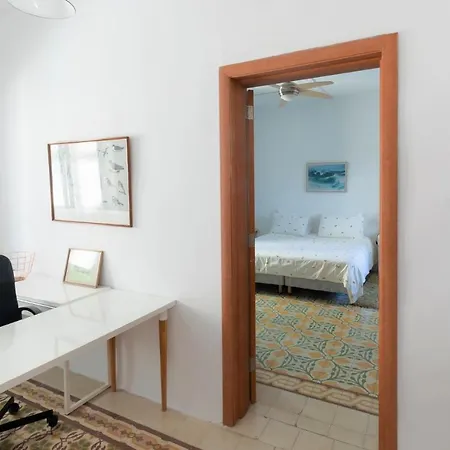 Beautiful, Spacious In Central *